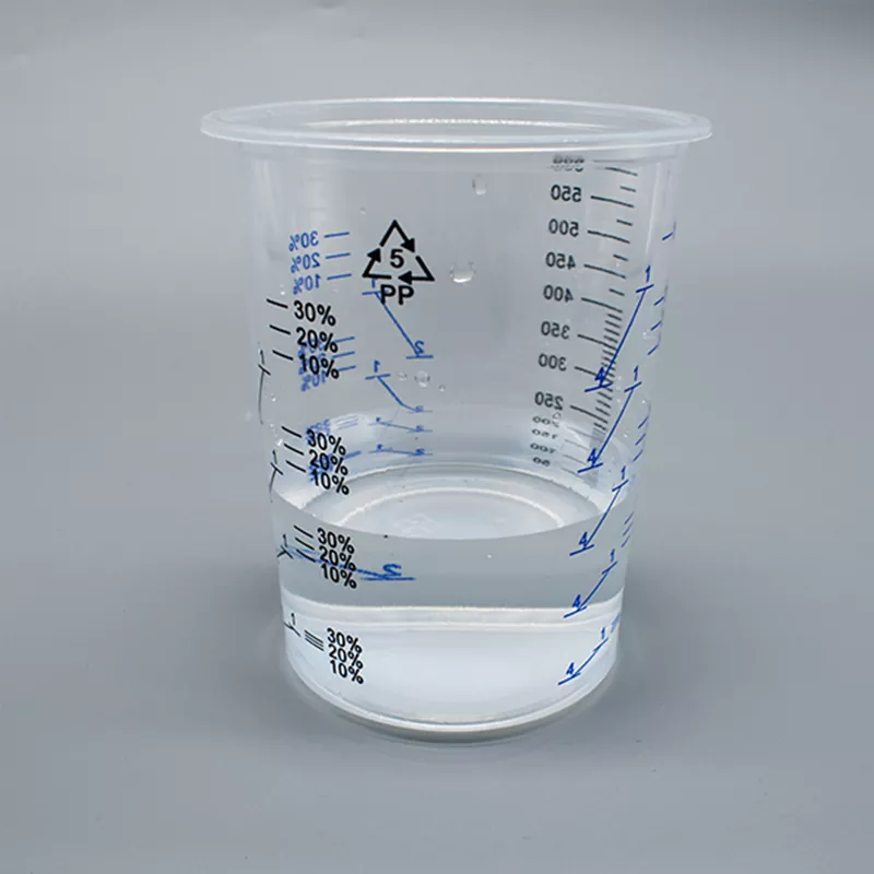 Tasse de mélange de peinture PP jetable 600 ml